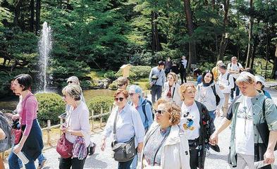 访日外国游客增加,带动日本"农宿"客源扩大,日本政府提出2025年吸引700万外国"农宿客"新目标